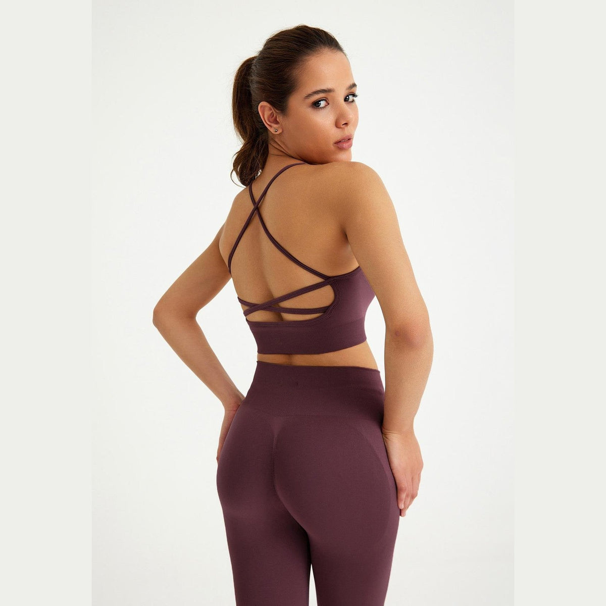 Seamless Sports Bra with Cross Back Detail